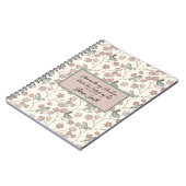Schattigee roze bloemen en groene geïllustreerde v notitieboek (Linkerzijde)