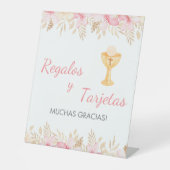 Schattigee Roze Bloemen en Kelk Eerste Communie Reclamebord Met Voetstuk (Voorkant)