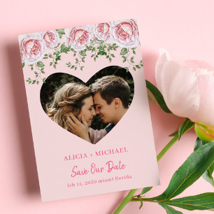 Schattigee roze bloemenhart foto bruiloft save the date