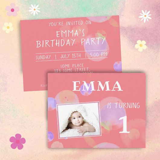 Schattigee Roze Bubbles 1e Verjaardagsfeestfoto Uitnodiging Briefkaart