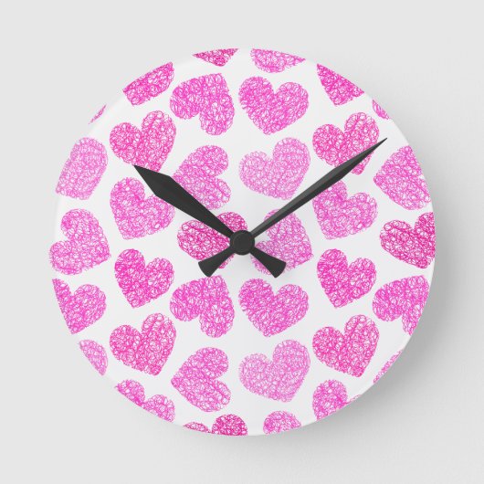 Schattigee Roze Doodled Heart Valentijnsdag Patter Ronde Klok (Voorkant)