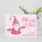 Schattigee Roze Gnoom Merry Vibes Kerstmis Feestdagenkaart (Staand voorkant)