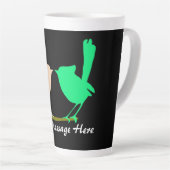 Schattigee roze groene vogels zoenen op tak naam latte mok (Rechterhoek)