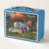 Schattigee roze-harige fee ontmoet lieveheersbeest (Achterkant)