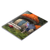 Schattigee roze-harige fee ontmoet lieveheersbeest notitieboek (Linkerzijde)