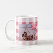 Schattigee Roze Hart Gingham Custom Foto Kerstmis Koffiemok (Links)