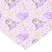 Schattigee Roze Kerst Sugarplum Penguin Korte Tafelloper (Hoek)