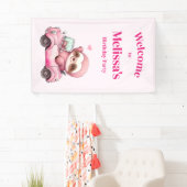 Schattigee Roze luiaard Rijden een auto Verjaardag Spandoek (Insitu)