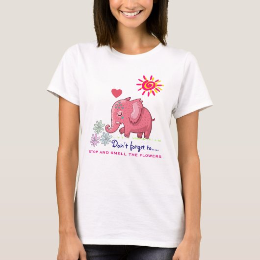 Schattigee roze olifant ruikt madeliefjes met Geze T-shirt (Voorkant)