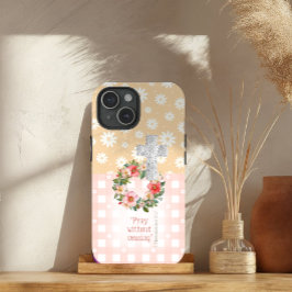 Schattigee Roze Perzik Roos Krans Kruis Schrift iPhone 15 Case