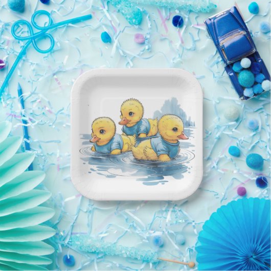 Schattigee rubberen eend in blauwe kleding papieren bordje (Feest)