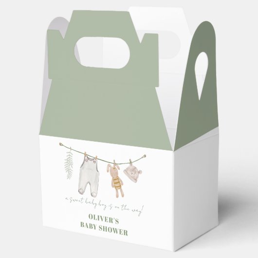 Schattigee Sage Groene Boho Jongenskleding Baby sh Bedankdoosjes (Geopend)