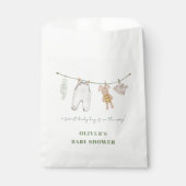 Schattigee Sage Groene Boho Jongenskleding Baby sh Bedankzakje (Voorkant)