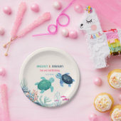 Schattigee schildpad onder het Zee gezamenlijke ve Papieren Bordje (Feest)