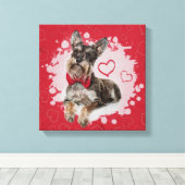 Schattigee Schnauzer op hartenpatroon Canvas Afdruk (Insitu (Houten vloer))