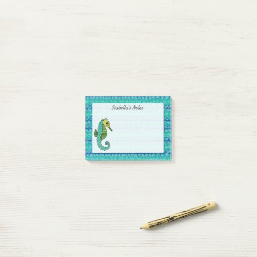 Schattigee Seahorse Blauw en Groen Custom Name Post-it® Notes (Op bureau)