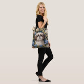 Schattigee Shih Tzu Puppy Blauwe hortensia bloemen Tote Bag (Op model)