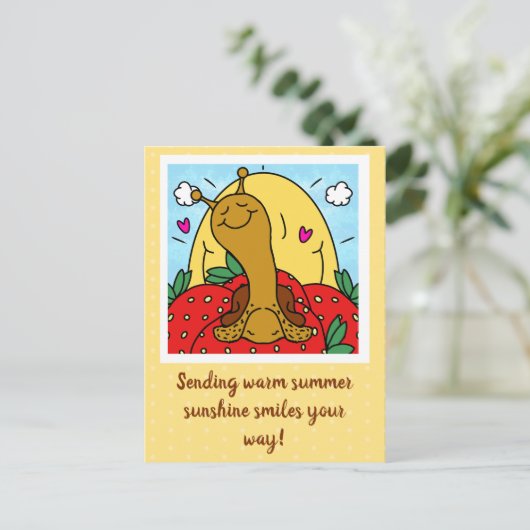 Schattigee slak aardbeien en zomerzon glimlacht briefkaart (Staand voorkant)