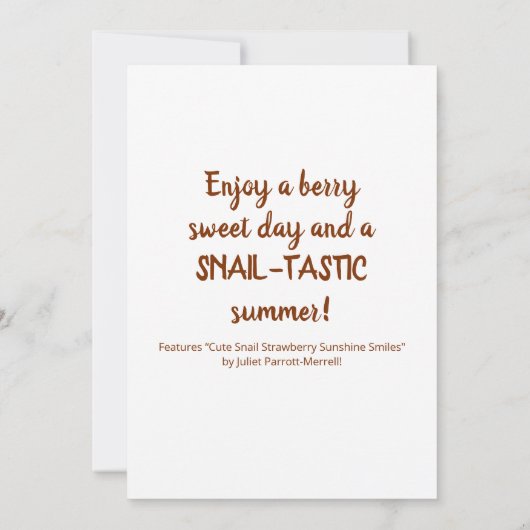 Schattigee slak aardbeien en zomerzon glimlacht kaart (Achterkant)