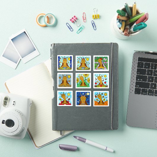 Schattigee slak Herfst 2025 Tiny Art Series Sticker (iPad Cover)