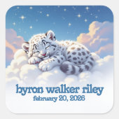 Schattigee sneeuwluipaard slaapt op wolken Baby sh Vierkante Sticker (Voorkant)