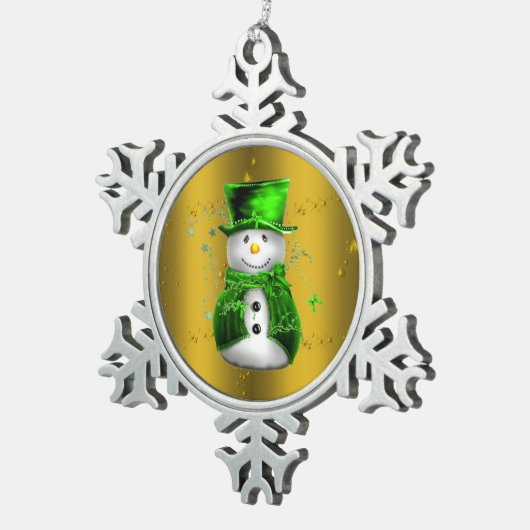Schattigee Sneeuwman in Groen Fluweel Tin Sneeuwvlok Ornament (Rechts)