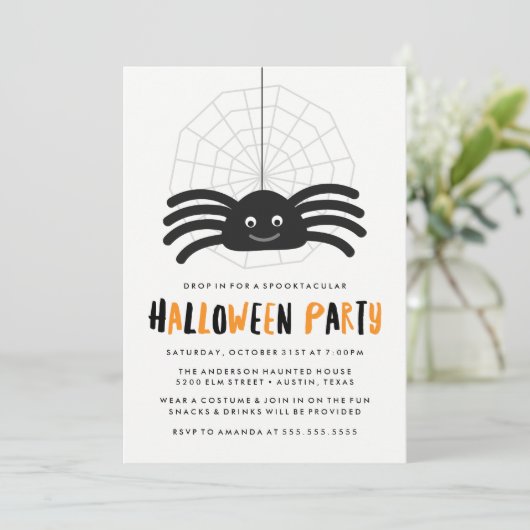 Schattigee Spider Halloween Party Uitnodiging (Staand voorkant)
