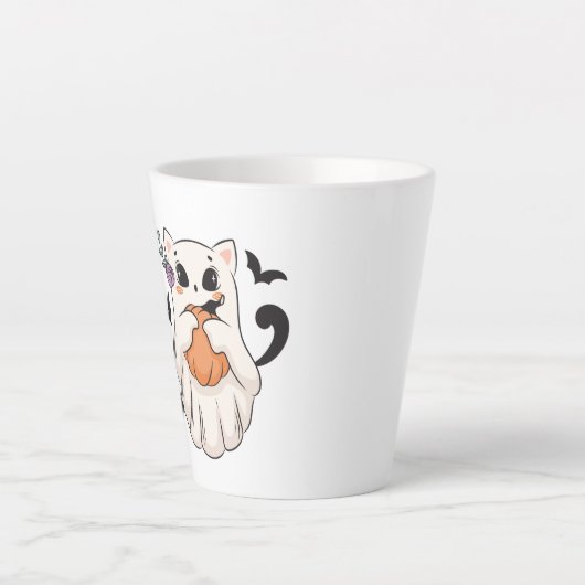 Schattigee spookkat met pompoen | Spooky Halloween Latte Mok (Voorkant)