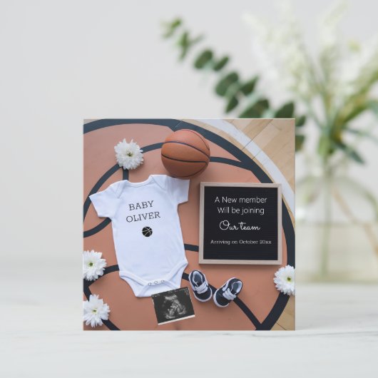 Schattigee sport basketbal zwangerschapsaankondigi kaart (Staand voorkant)