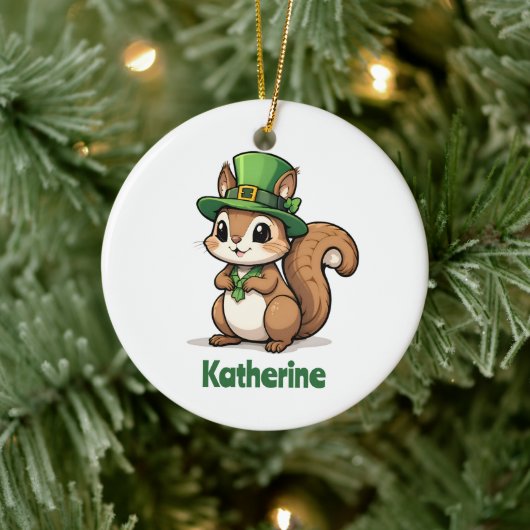 Schattigee St. Patrick's Day Eekhoorn met groen Pe Keramisch Ornament (Boom)
