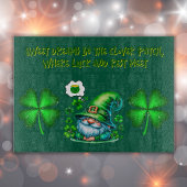 Schattigee St Patrick's Gnome Slapen op jager groe Snijplank