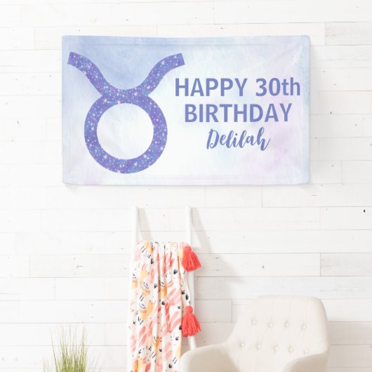 Schattigee Stier Teken Aangepaste Paarse Verjaarda Spandoek (Insitu)