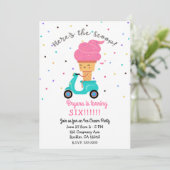 Schattigee Strawberry Cone Summer Ice Cream Party Kaart (Staand voorkant)