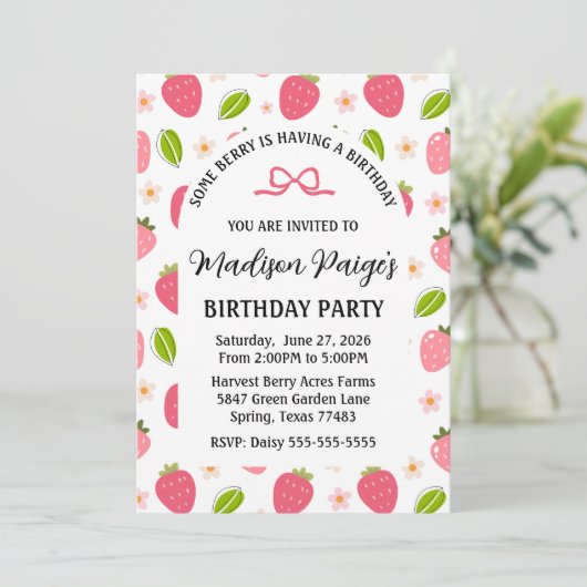 Schattigee Strawberry Roze Meisjes Verjaardagsuitn Kaart (Staand voorkant)