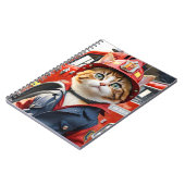 Schattigee Tabby Cat in Brandweerman Uniforme Wate Notitieboek (Linkerzijde)