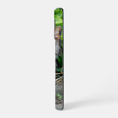 Schattigee Tabby Cat Kiss iPhone 16 Hoesje (Linkerkant)