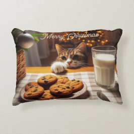 Schattigee Tabby Cat reaching voor kerstkoekjes Accent Kussen