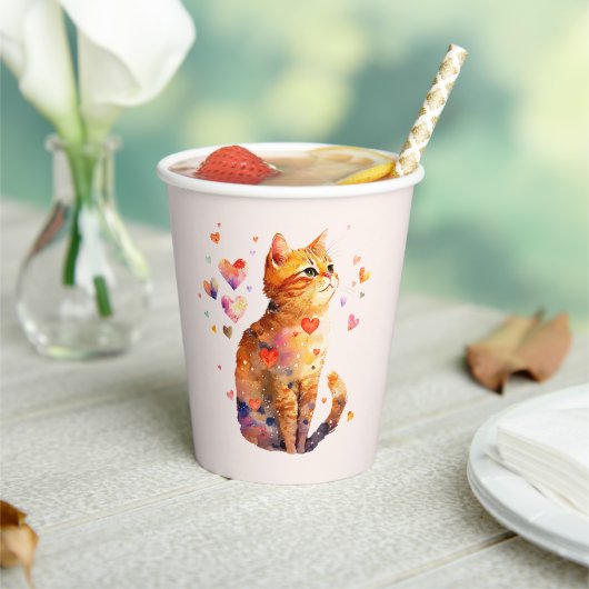 Schattigee Tabby Kat met Harten Papieren Bekers (Insitu)