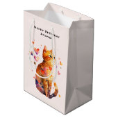Schattigee Tabby Kat met Hartjes Verjaardag Medium Cadeauzakje (Achterkant Gekanteld)