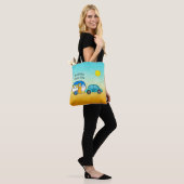 Schattigee Teardrop Camper gepersonaliseerde roadt Tote Bag (Op model)
