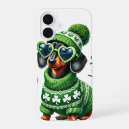 SCHATTIGEE TECKEL HOND GEKLEED IN IERSE KLEDING iPhone 16 HOESJE