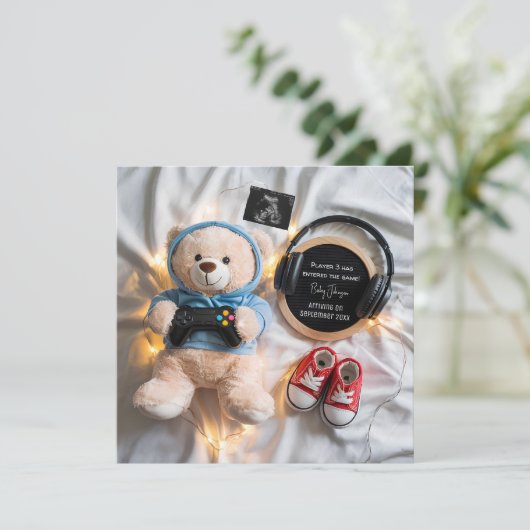 Schattigee teddybeer Gamer zwangerschapsaankondigi Kaart (Staand voorkant)