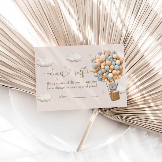 Schattigee teddybeer met blauwe ballonnen luierloo informatiekaartje