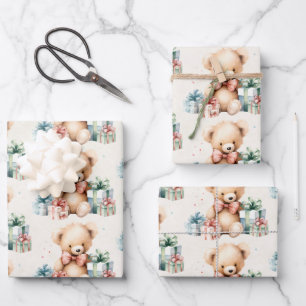 Schattigee teddybeer met kerstcadeautjes inpakpapier vel