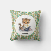 Schattigee tijger die een boek leest kussen (Voorkant)