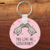 Schattigee Tortelduifjes Sticker | Je geeft me kip Sleutelhanger (Voorkant)