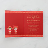 Schattigee traditionele Chinese paar rode bruiloft (Binnen)