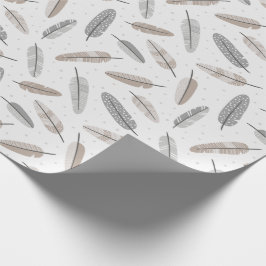 Schattigee Tribal Feathers in neutrale kleuren op  Cadeaupapier