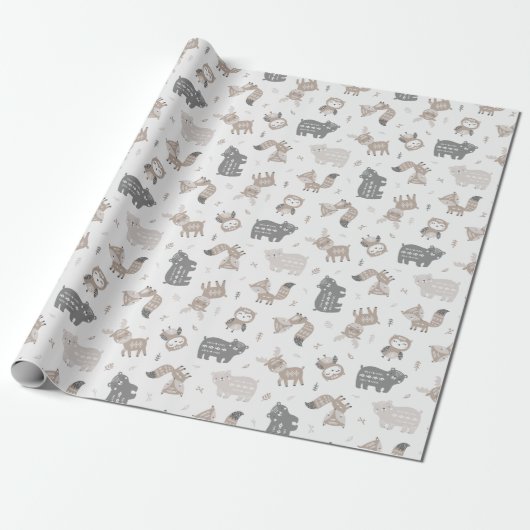 Schattigee Tribal Woodland Dieren op wit Cadeaupapier (Uitgerold)