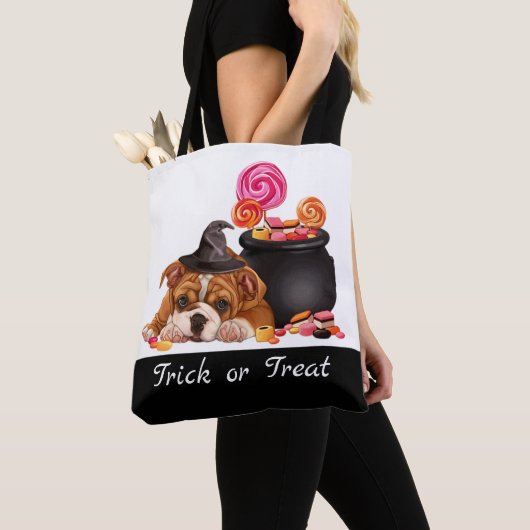 Schattigee Trick or treat Snoep hond gepersonalise Tote Bag (Dichtbij)